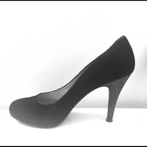 10.5 Nine West Enhancingo Black heels